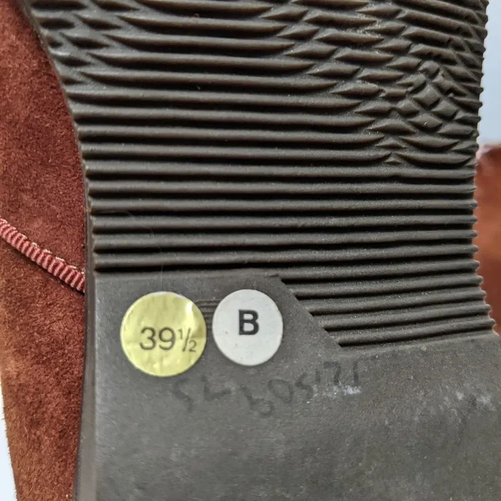 NWOB BOTTEGA VENETA Suede Ankle Booties 39.5
